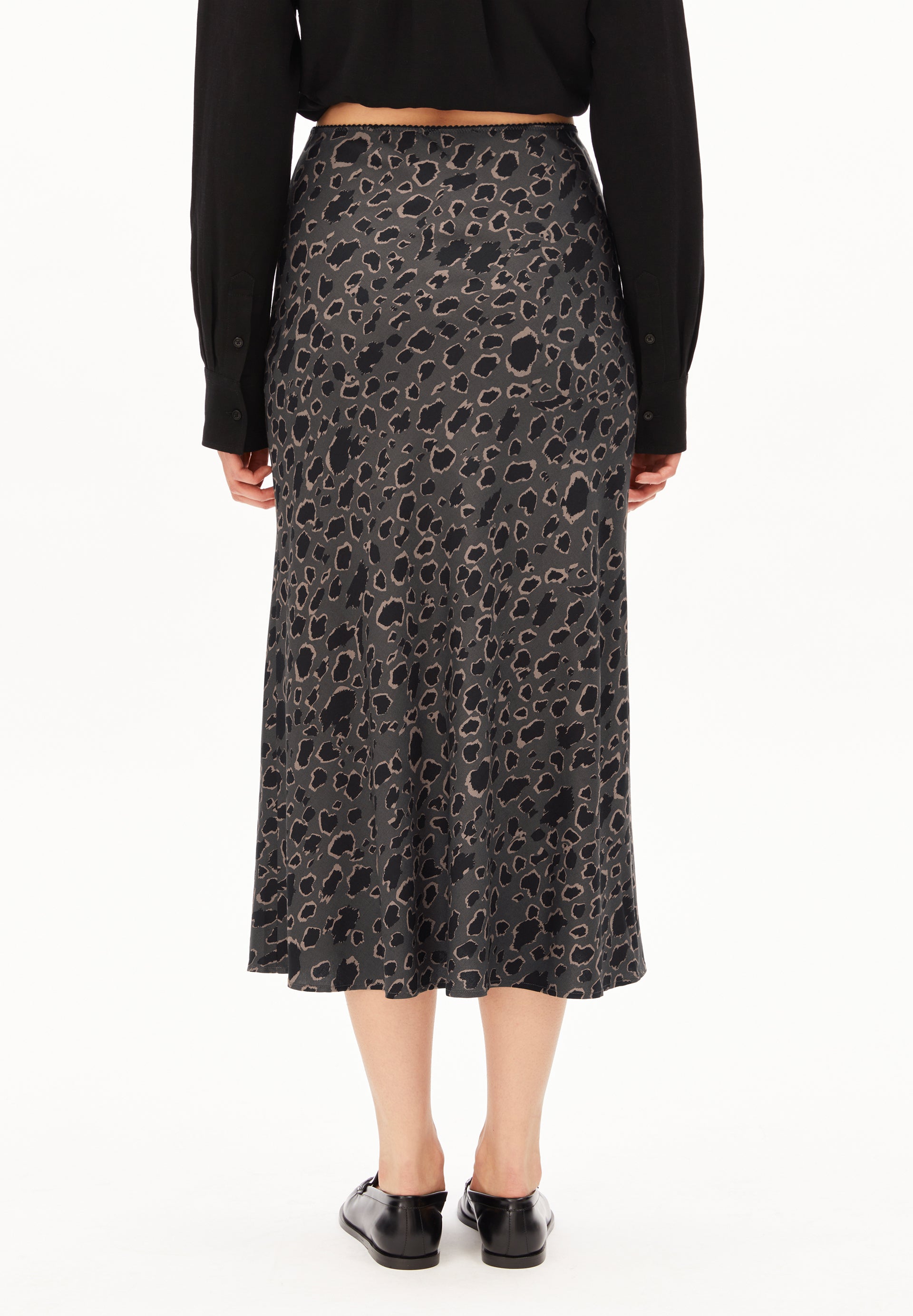 Leo Lenovaa Slip Skirt