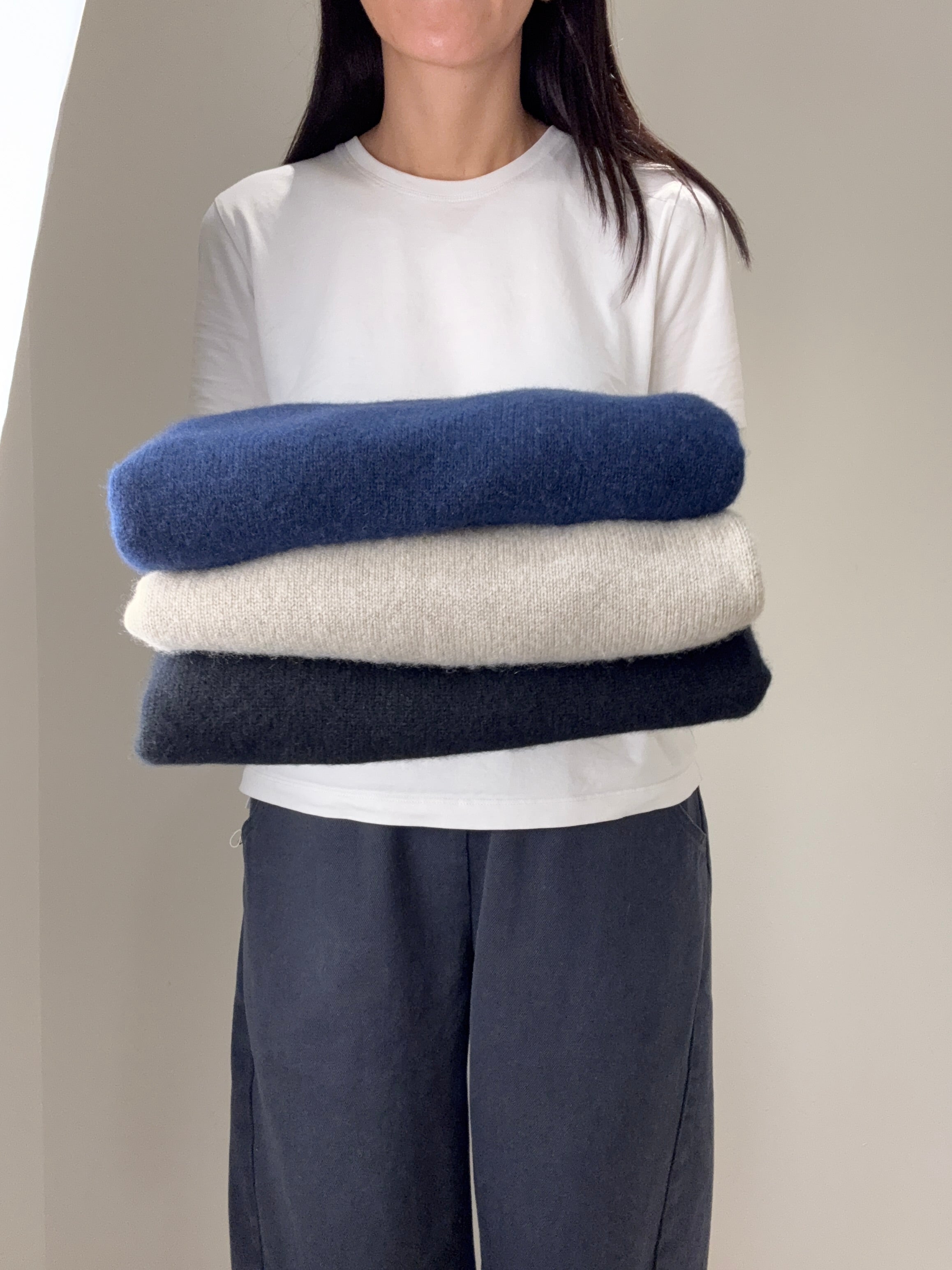 Quarter Sleeve Loose Cashmere Sweater