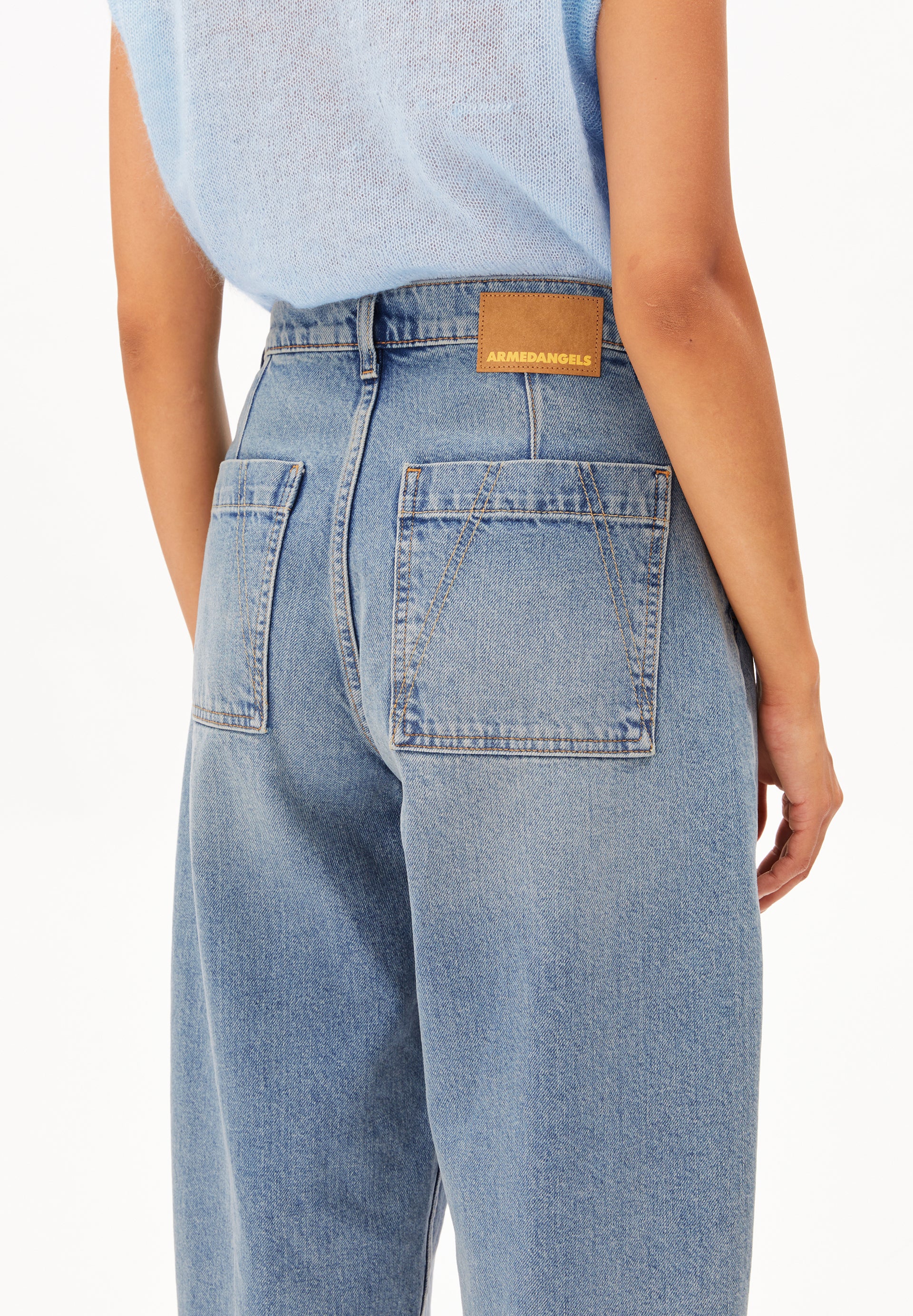 Baarly Carpenter Barrel Jean
