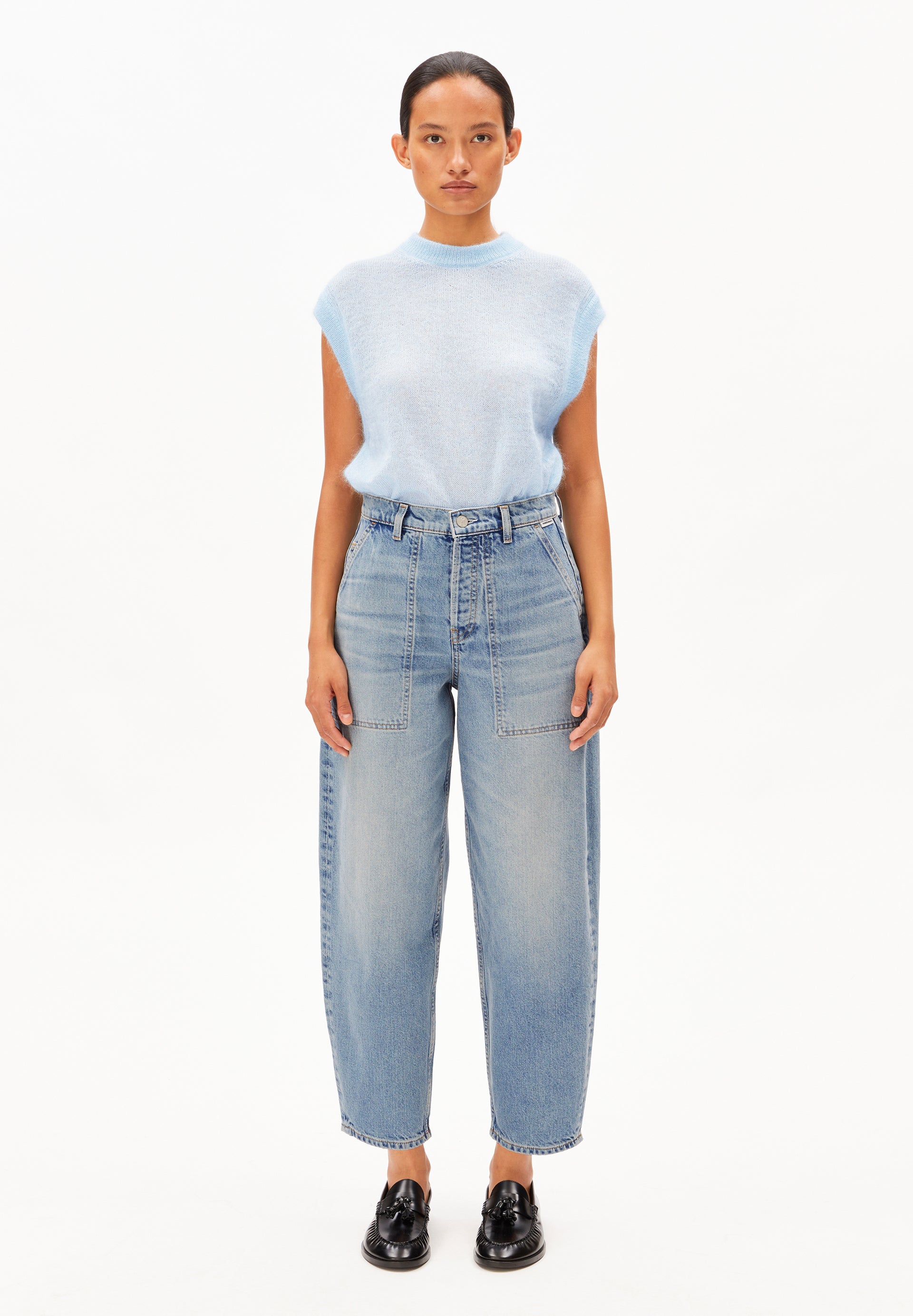 Baarly Carpenter Barrel Jean