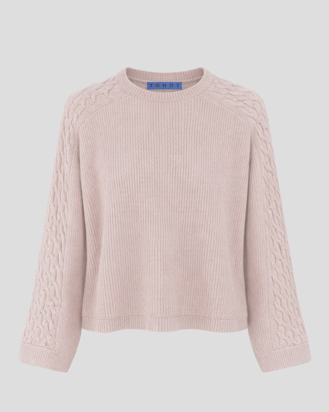 Cashmere Cable Knit Round Neck