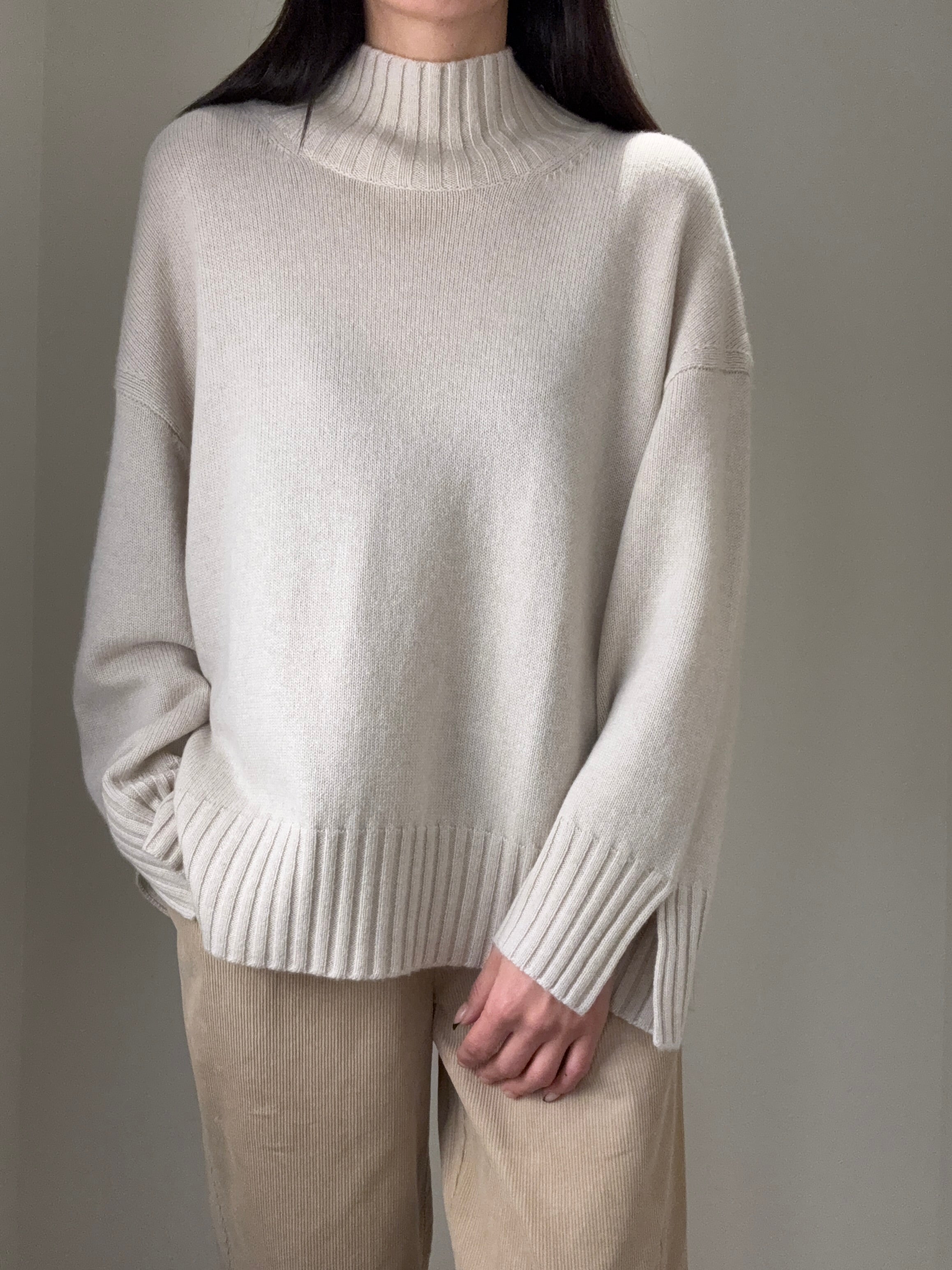 Cashmere Mock neck Sweater
