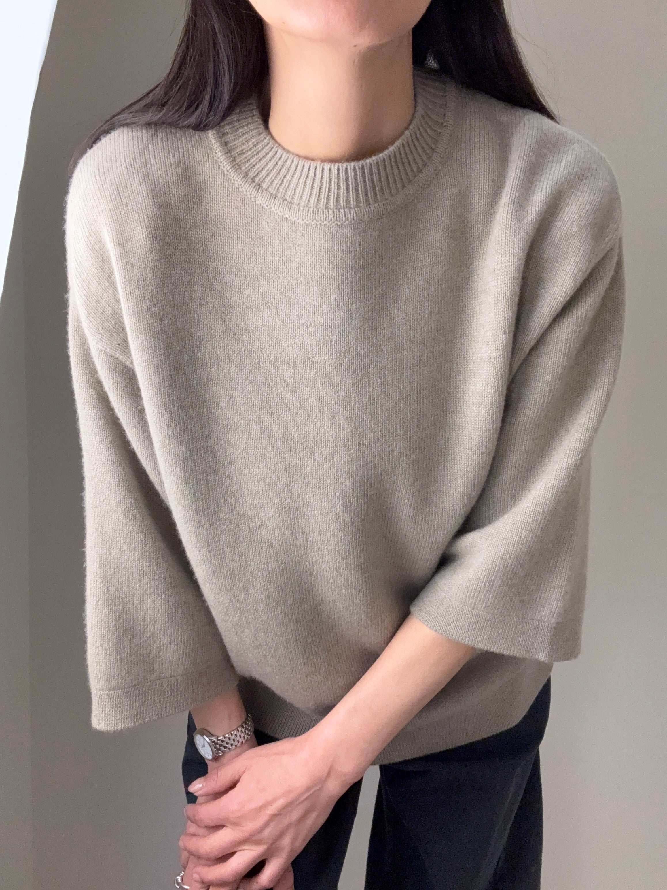 Quarter Sleeve Loose Cashmere Sweater