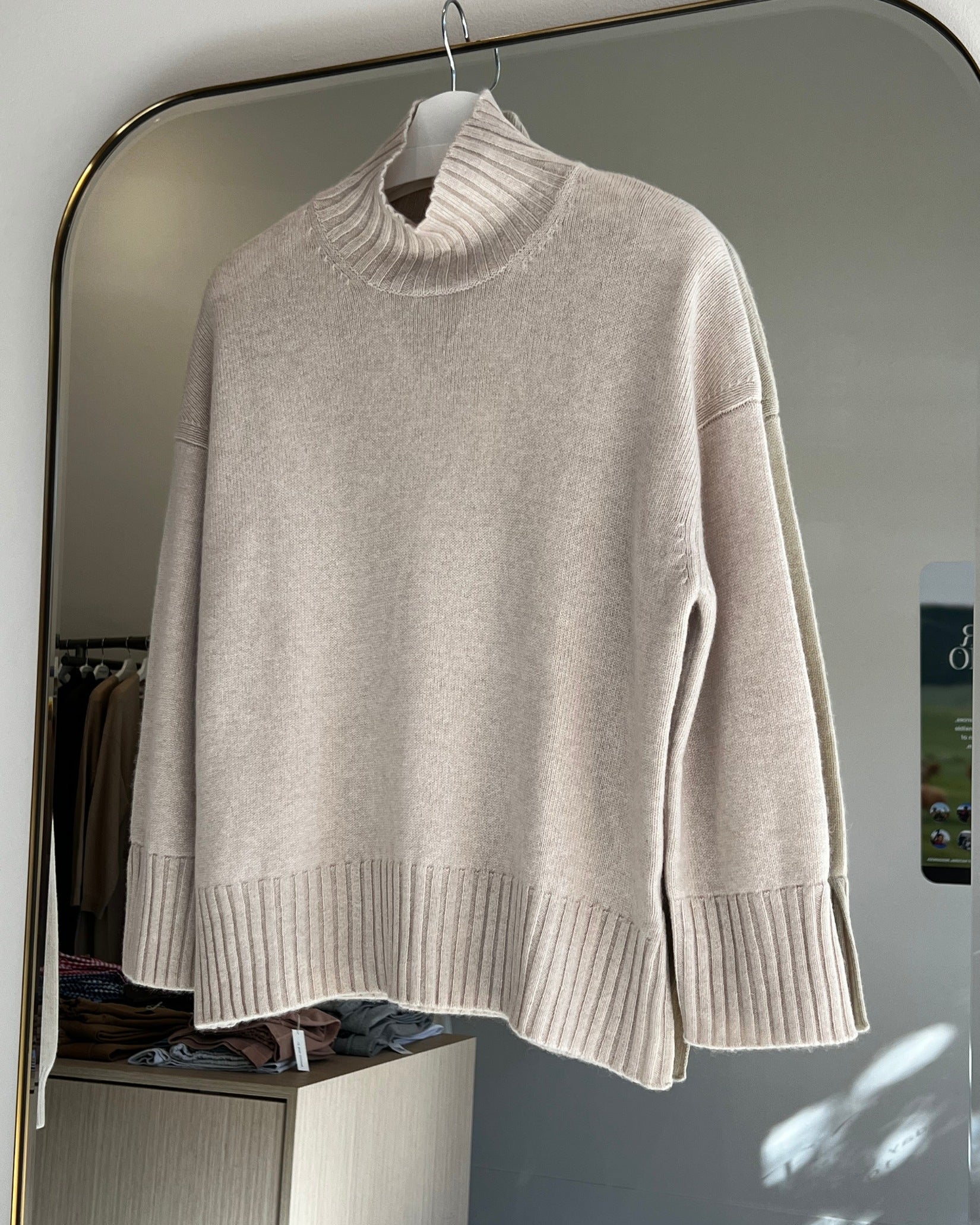Cashmere Mock neck Sweater