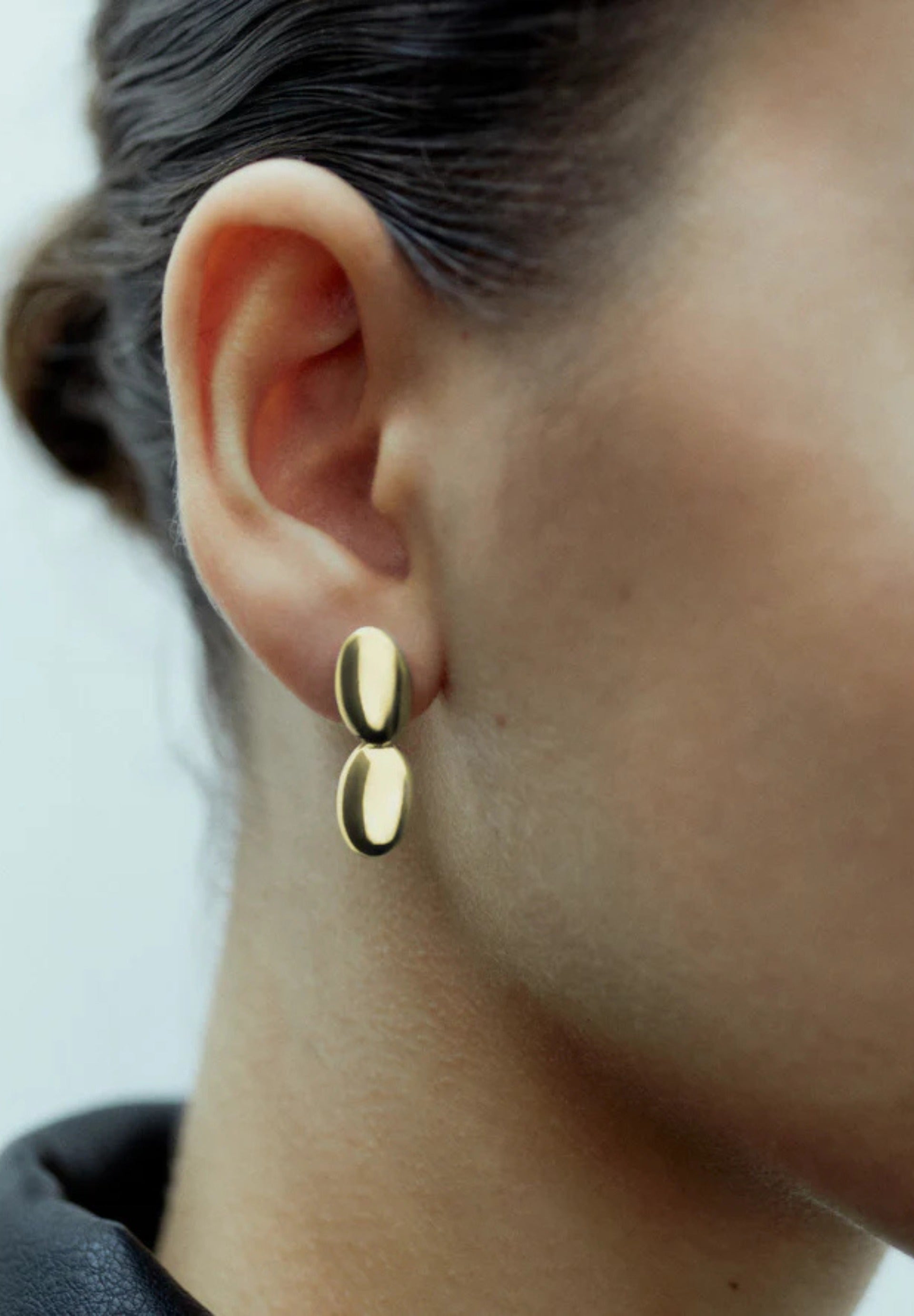 Emberly Oval Earrings