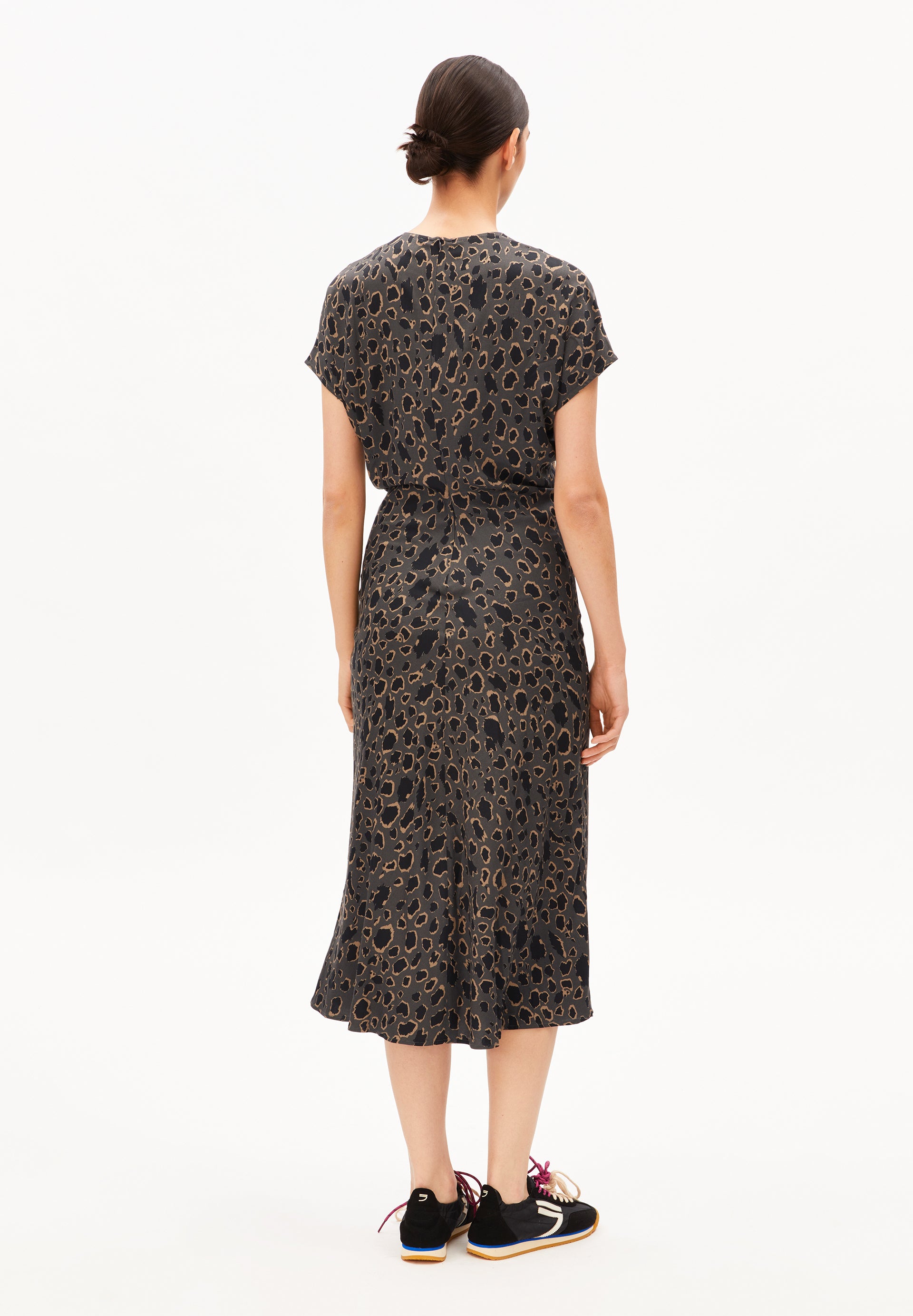Leo Bat Wing Midi Dress