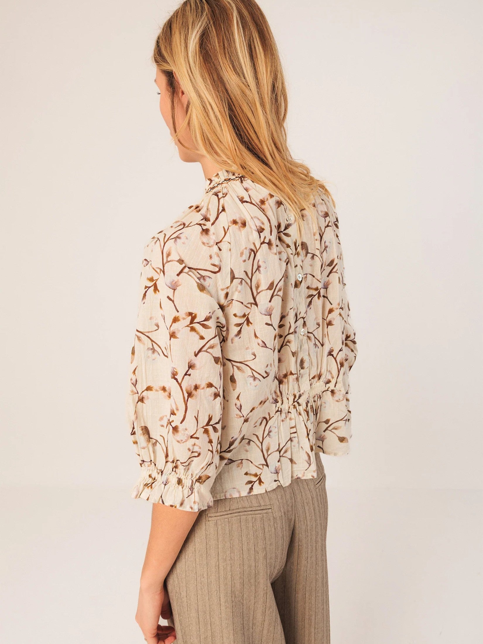 Elastic Cotton Blouse