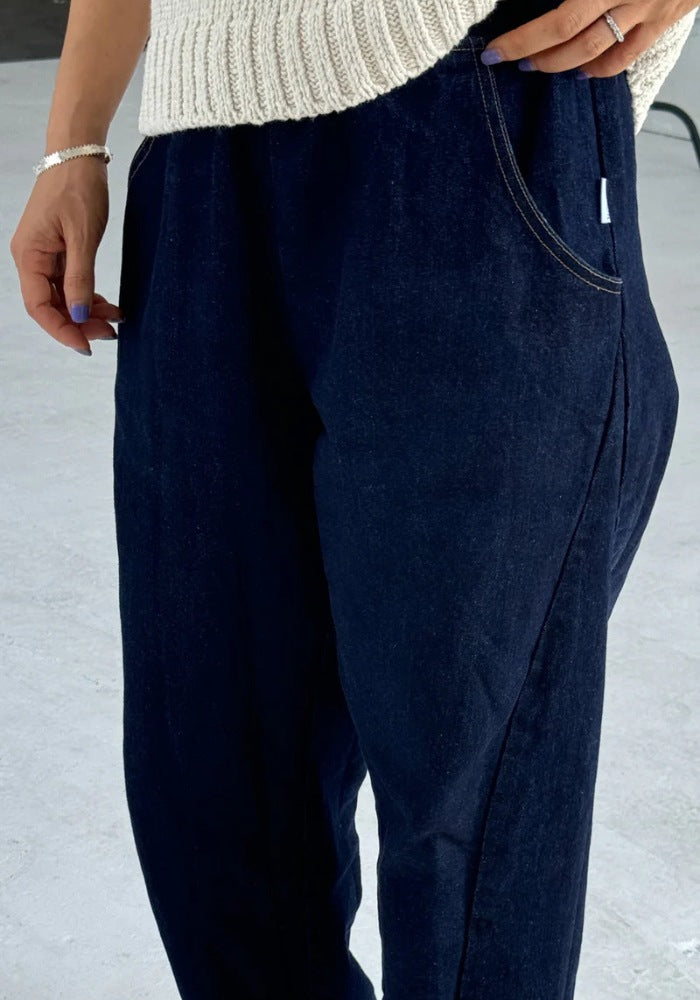 Arc Pants – Modern Barrel Pants | Le Bon Shoppe