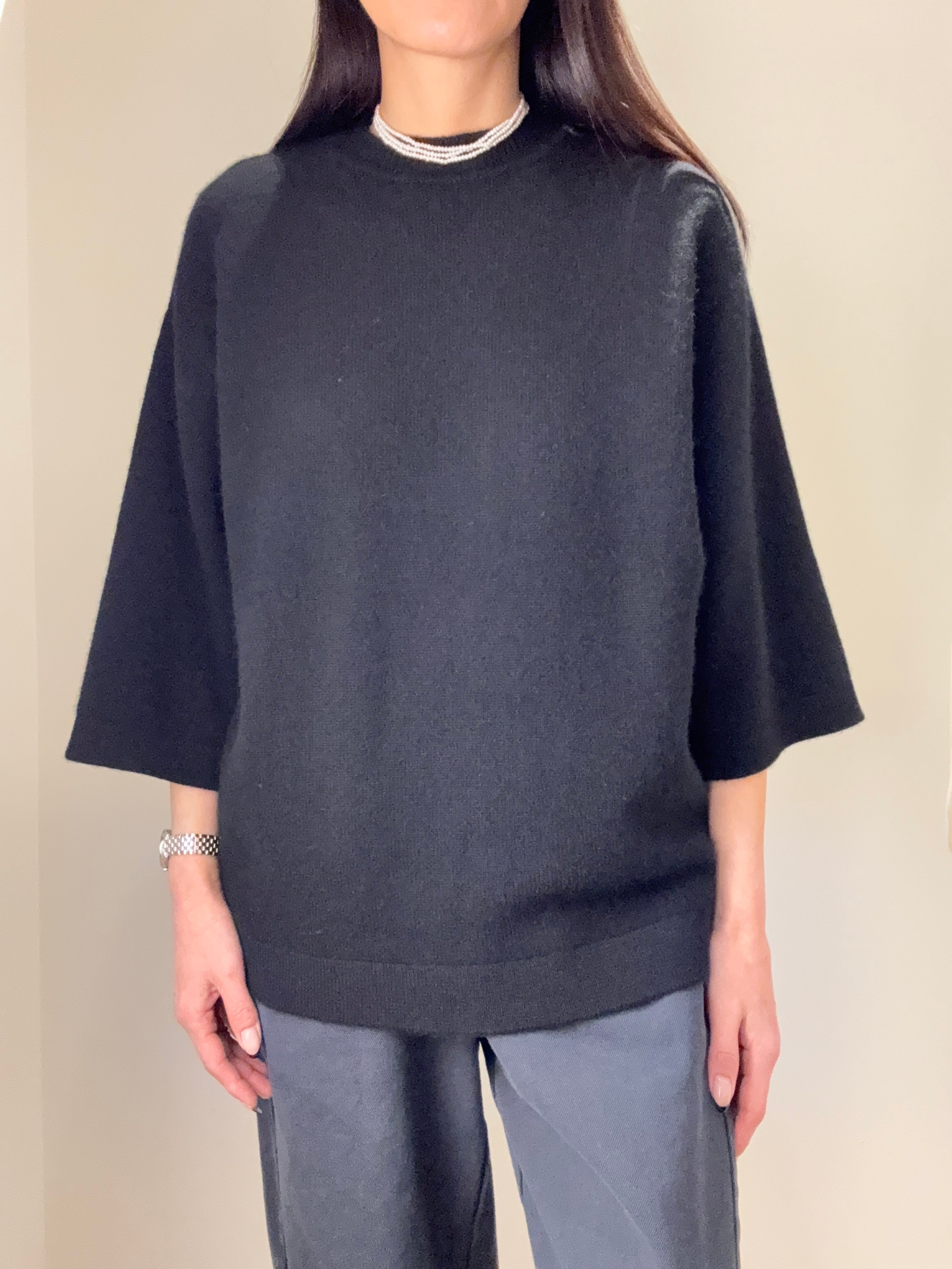 Quarter Sleeve Loose Cashmere Sweater