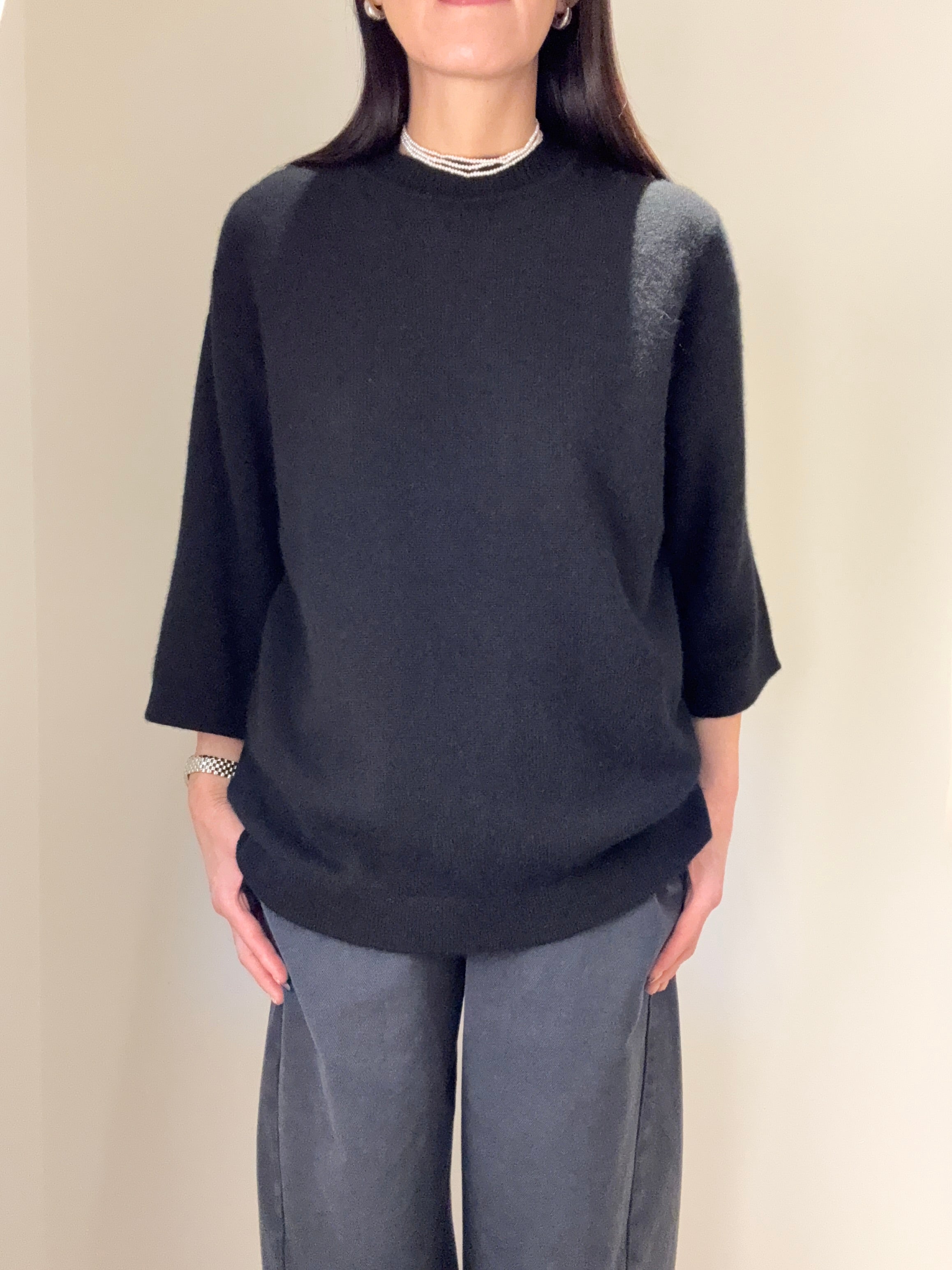 Quarter Sleeve Loose Cashmere Sweater