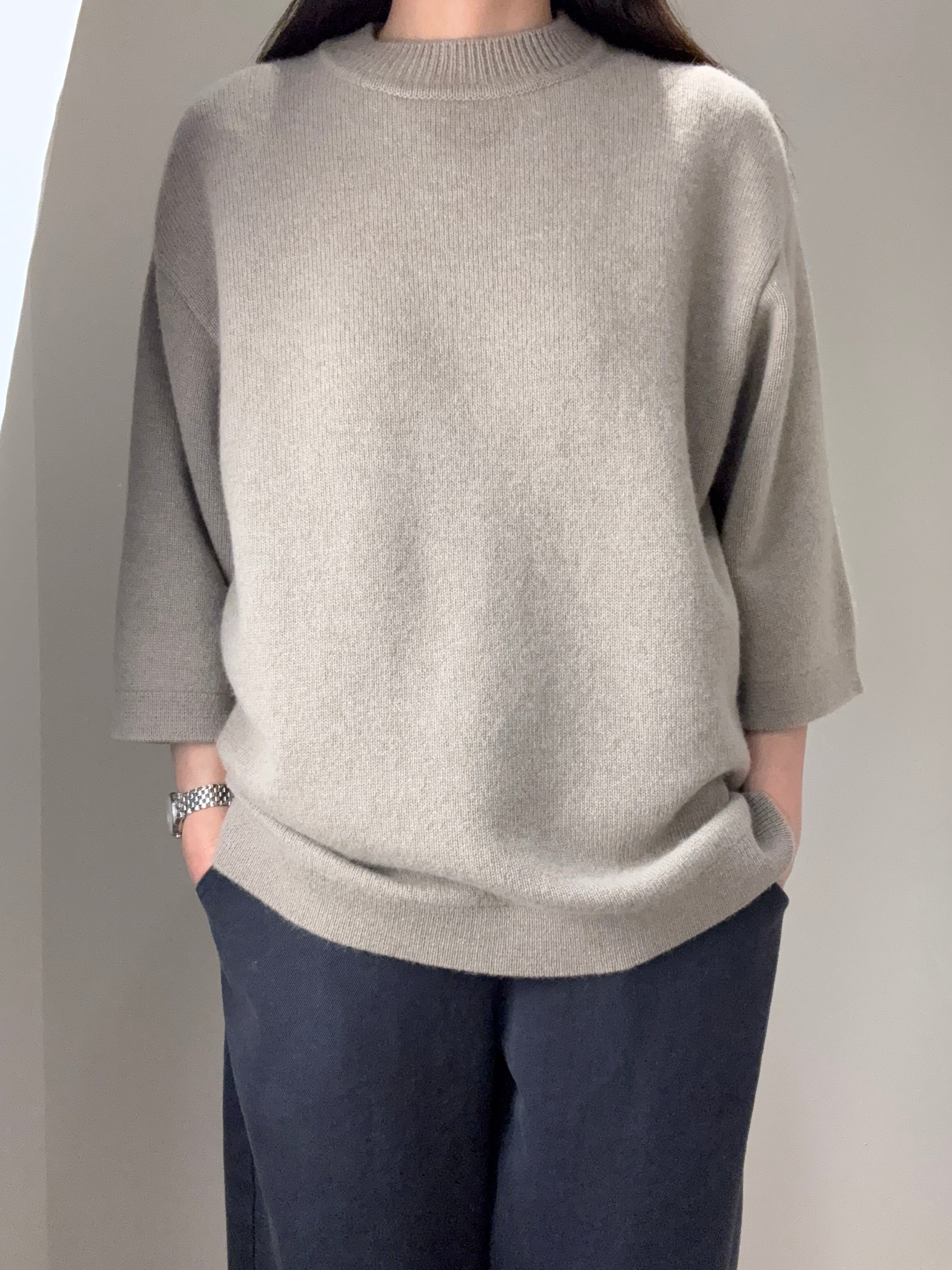 Quarter Sleeve Loose Cashmere Sweater