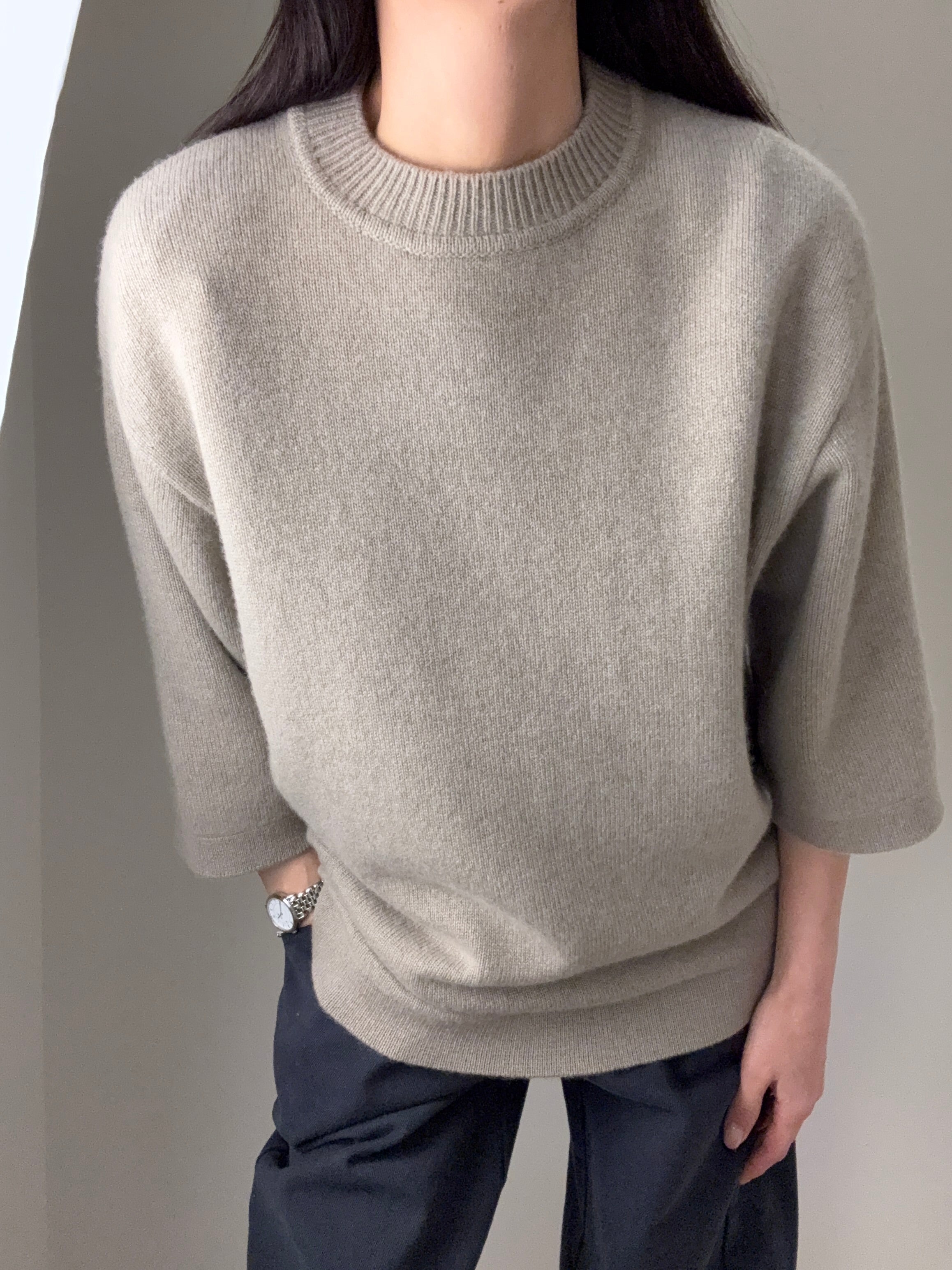 Quarter Sleeve Loose Cashmere Sweater