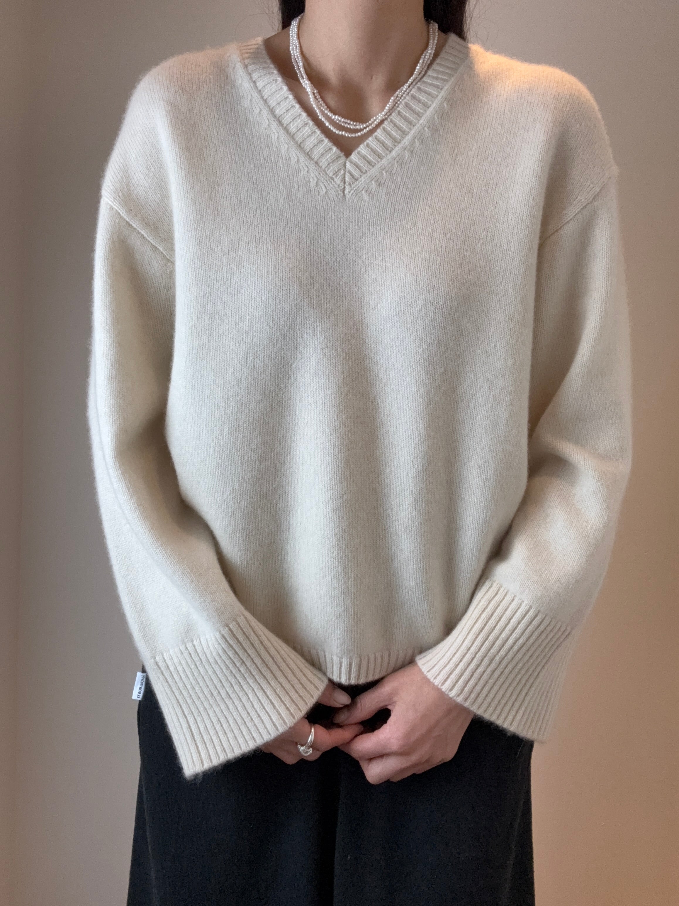 V-neck Cashmere Sweater