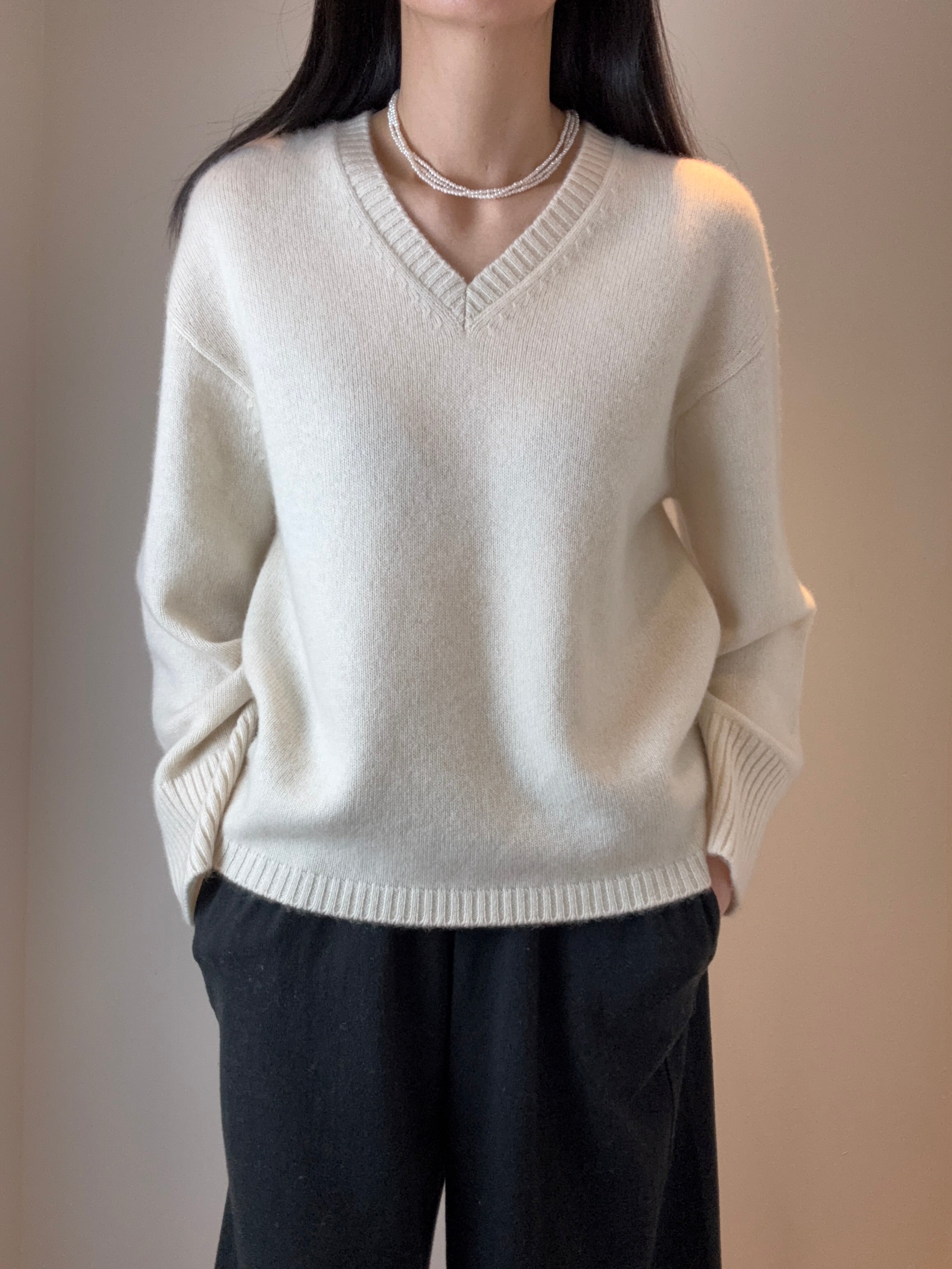 V-neck Cashmere Sweater