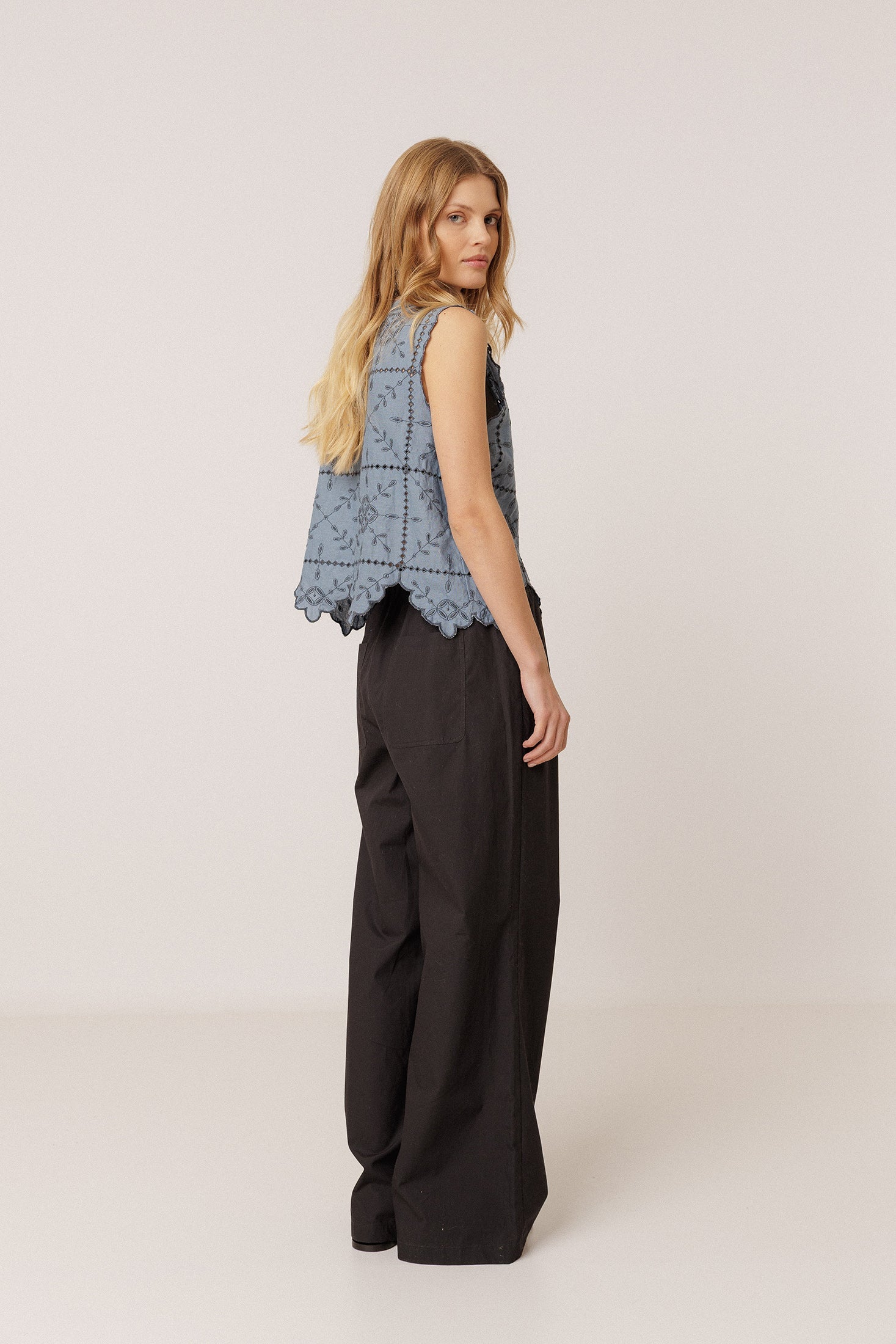 Elastic Poplin Pants